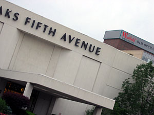 Saks Fifth Avenue closing at Old Orchard