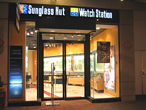 New Sunglass Hut Location